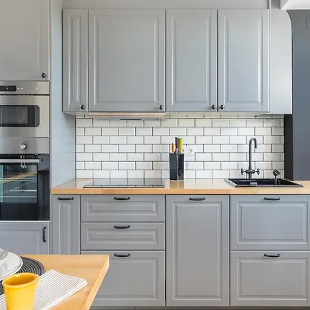 Appartement Spacious Campo D'ourique With Ac