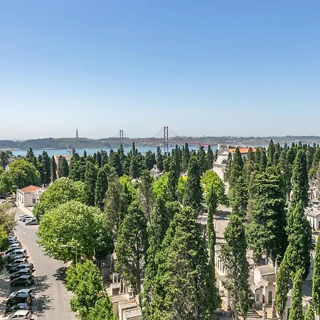 Spacious Campo D'ourique With Ac Lejlighed Lisboa