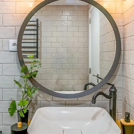 Appartement Spacious Campo D'ourique With Ac